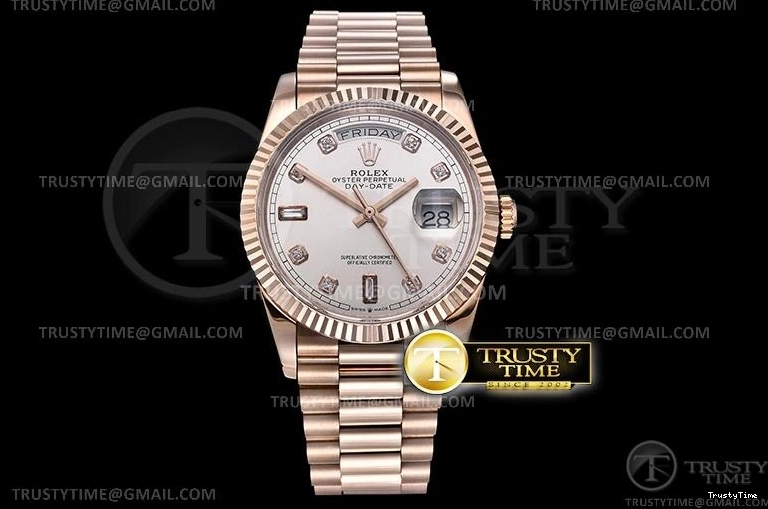 0520 RDD0219J – DayDate 36mm FreshLook 697